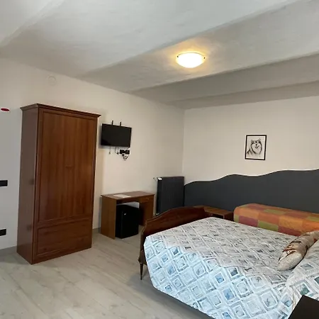 La Tana Di Momo 3* Vezza d'Alba