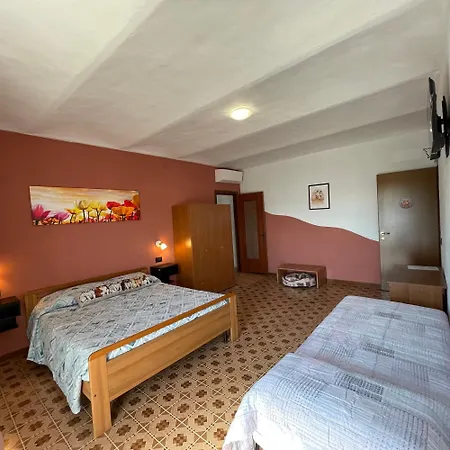 La Tana Di Momo Bed and Breakfast Vezza d'Alba