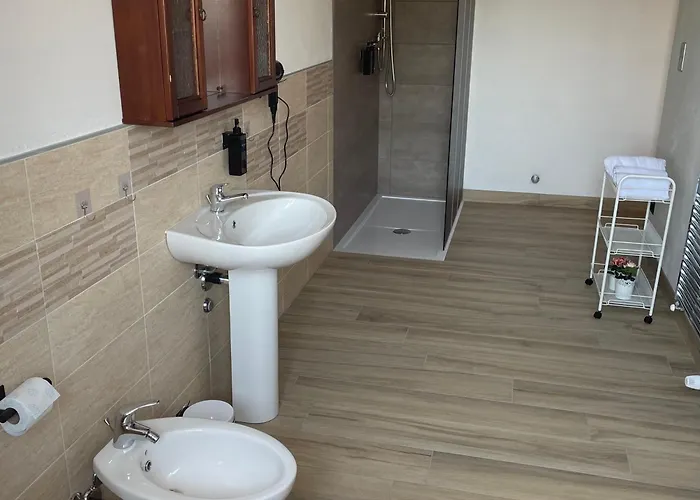 Panzió La Tana Di Momo